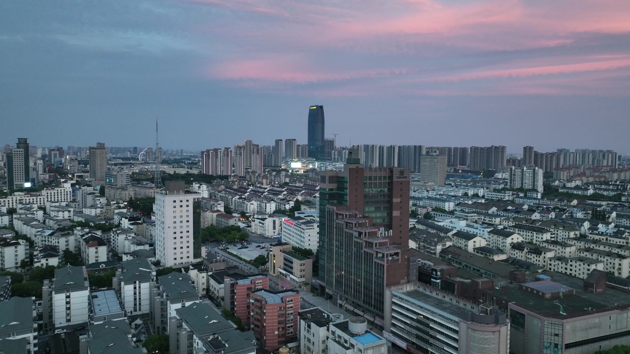4K航拍昆山城市夜景风光 9