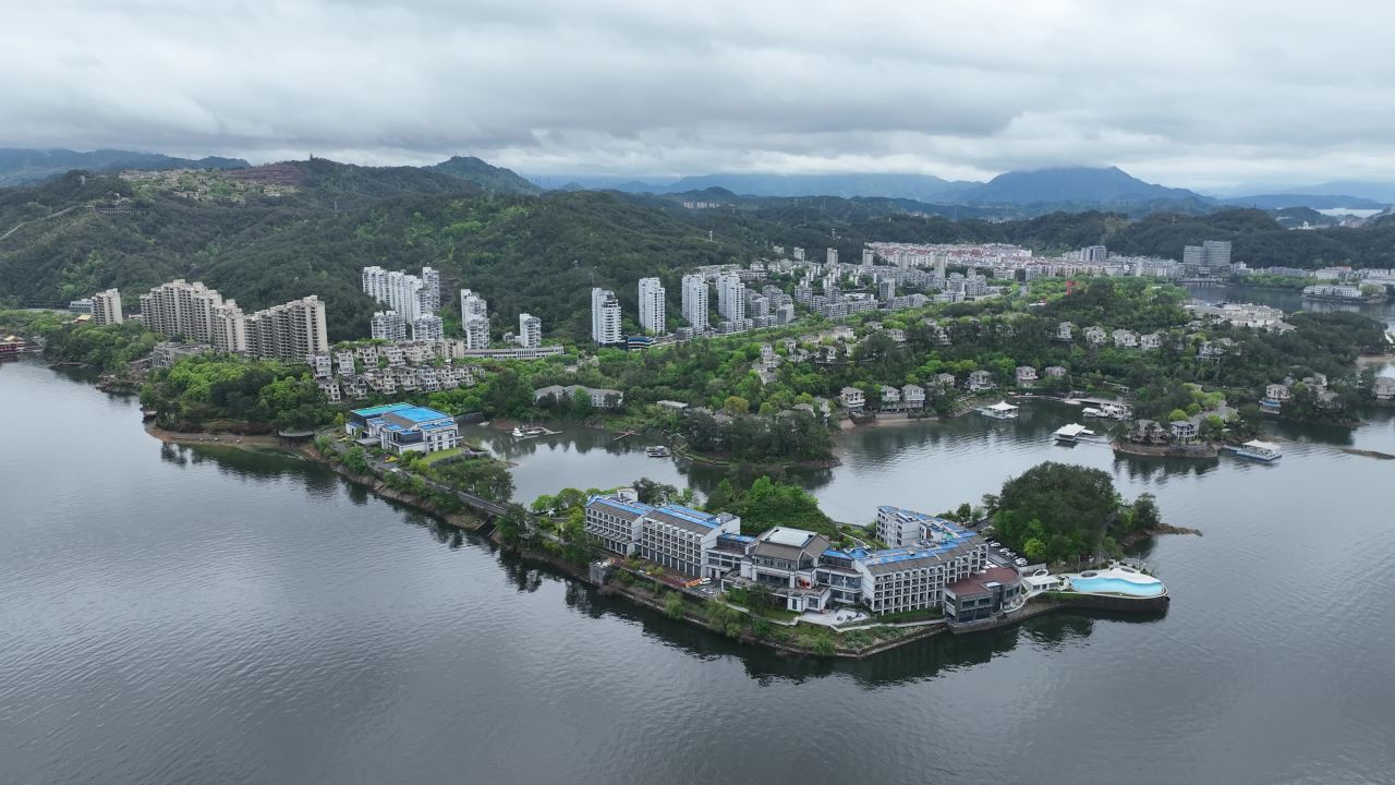 4K航拍浙江千岛湖风景区 31