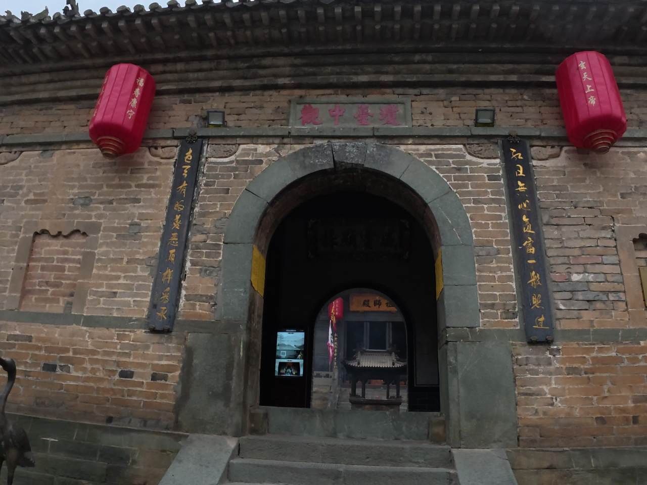 古庙探秘：宁静中的历史与文化
