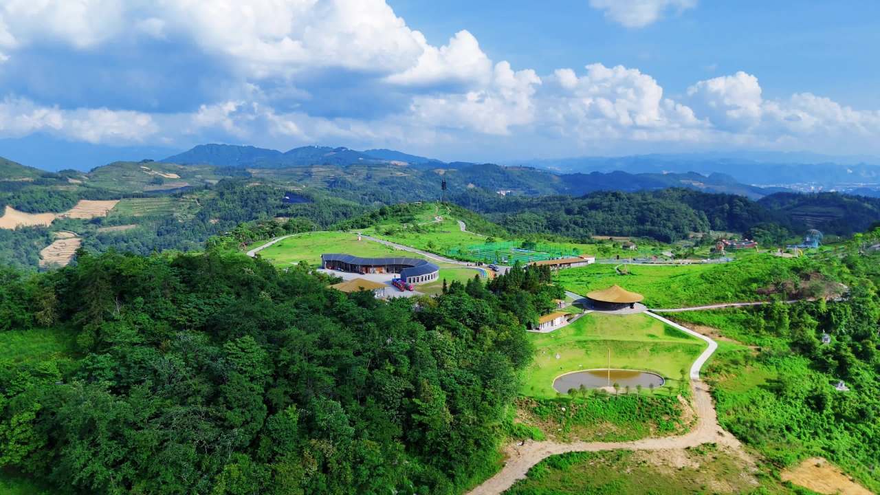 山间度假乐园