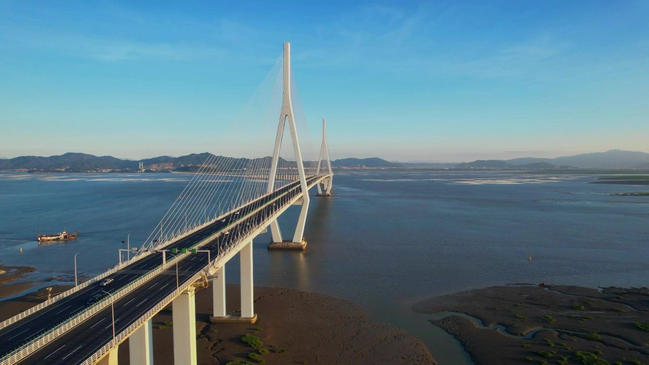 厦门航拍厦漳大桥景观