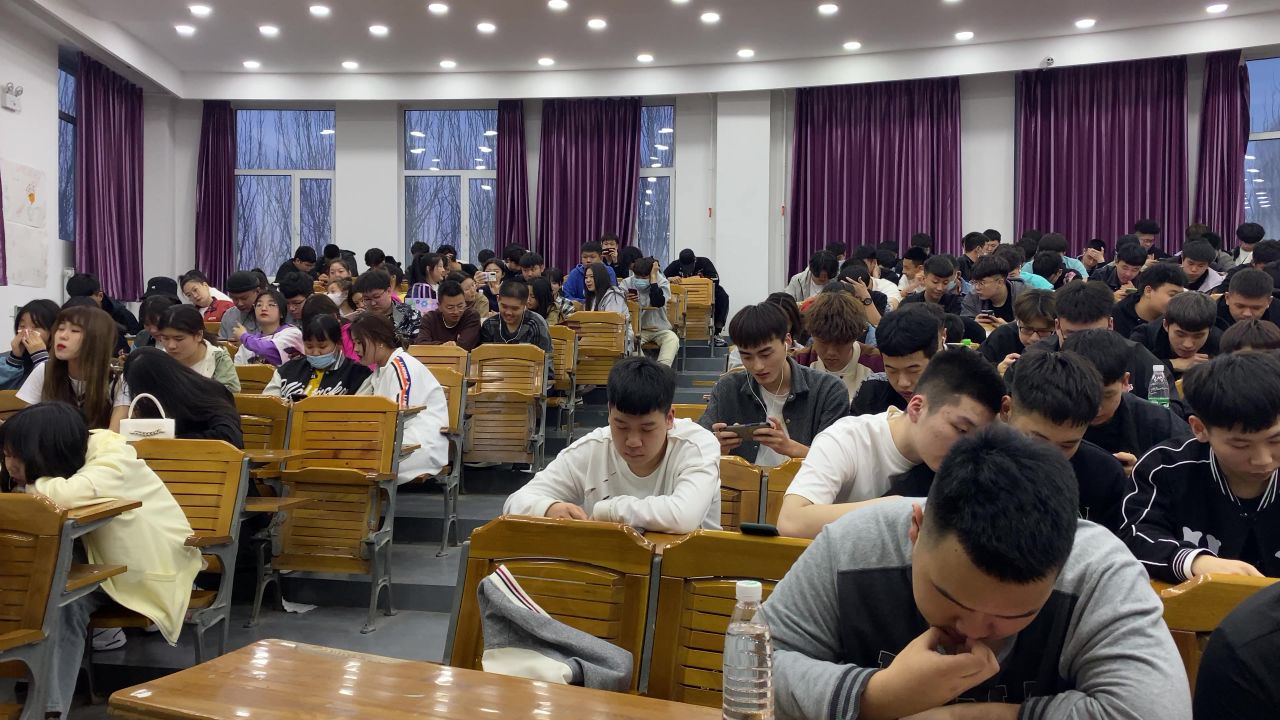 教室上课延时 2