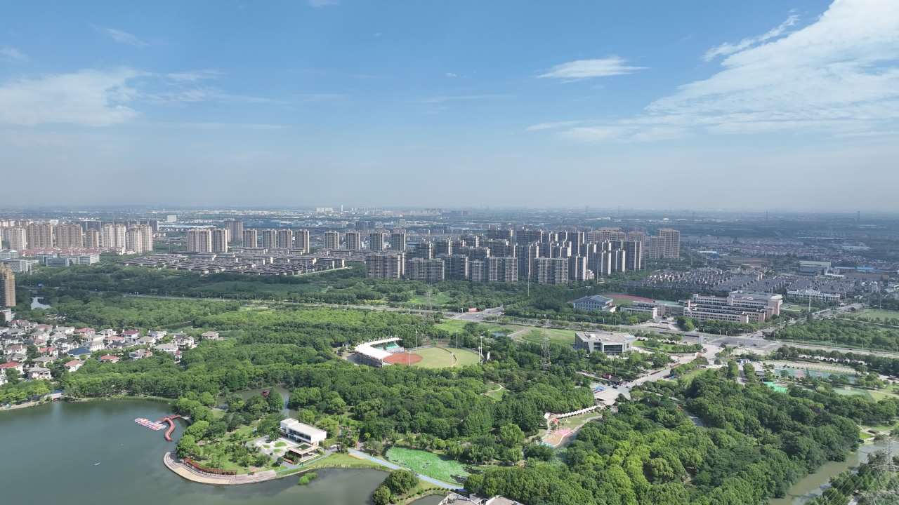 航拍江苏昆山体育生态园 1