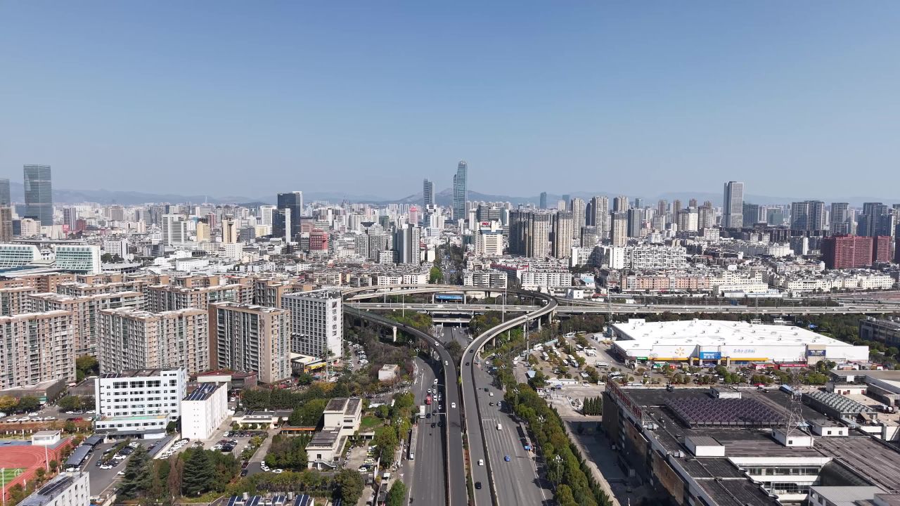 繁忙都市的空中俯瞰