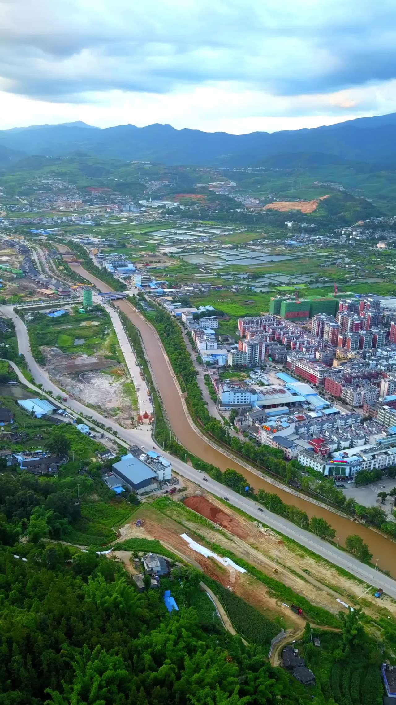 竖屏澜沧县城-6