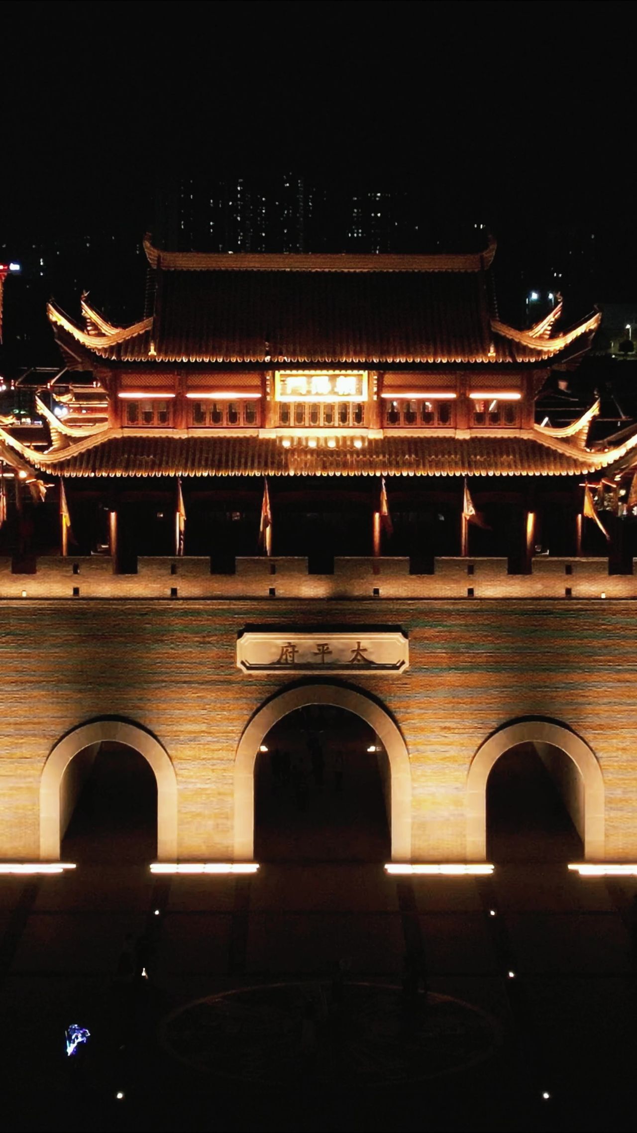 广西太平府太平古城夜景竖屏航拍 