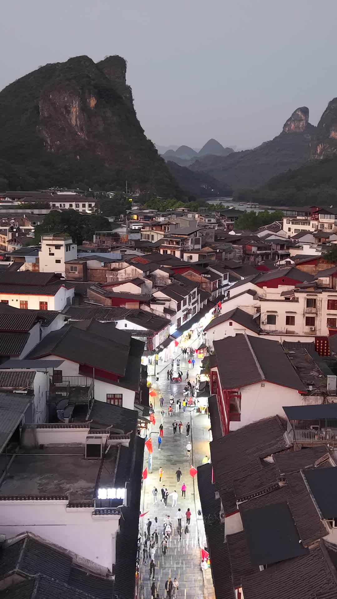 古街夜市繁华