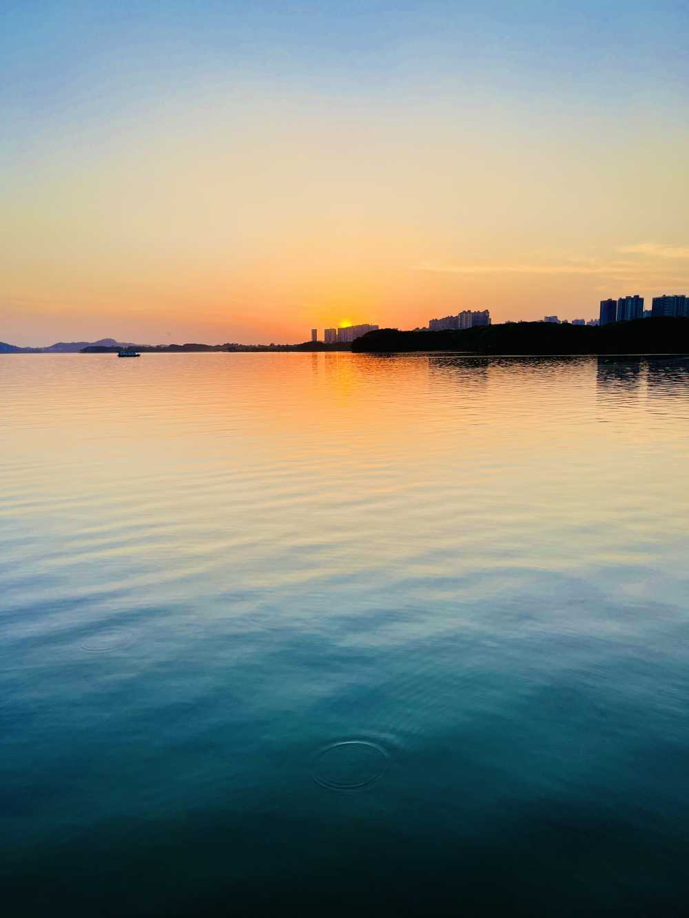 湖南理工-南湖