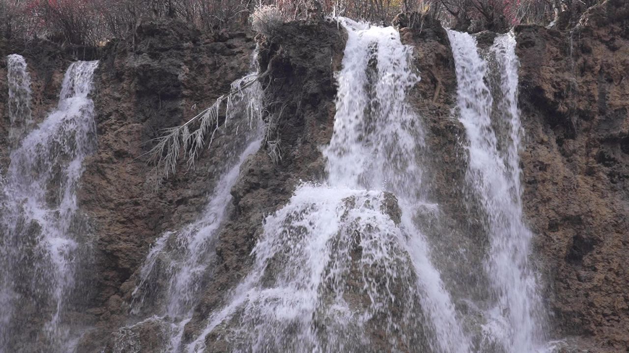 九寨沟的水瀑布以及转经筒一组 44