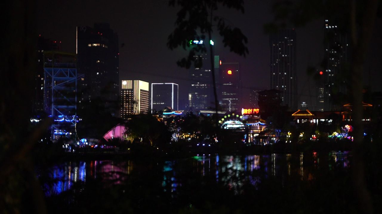 城市夜景一角