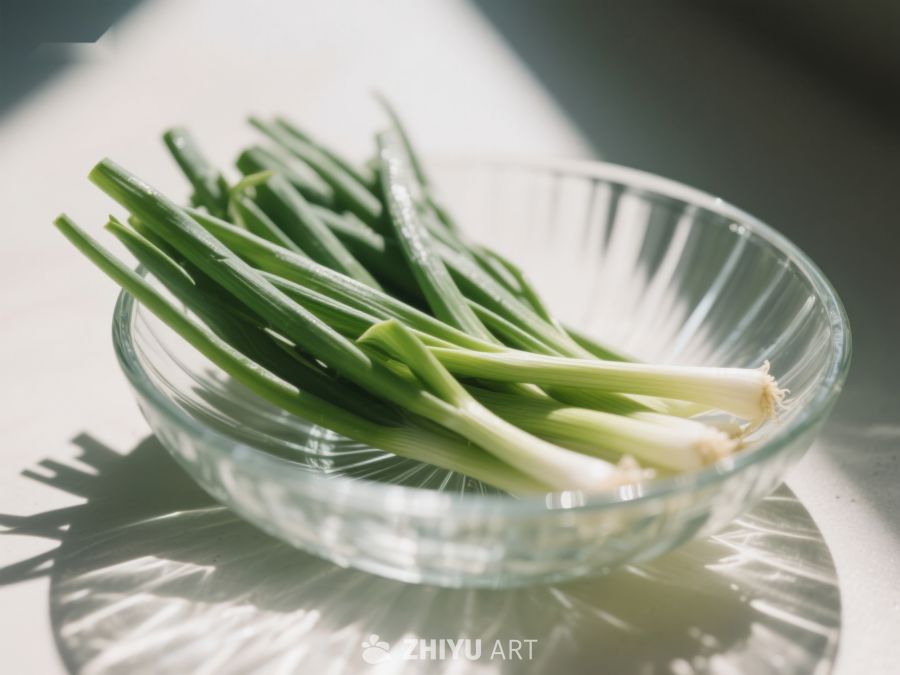 玻璃碗中的新鲜葱段 29