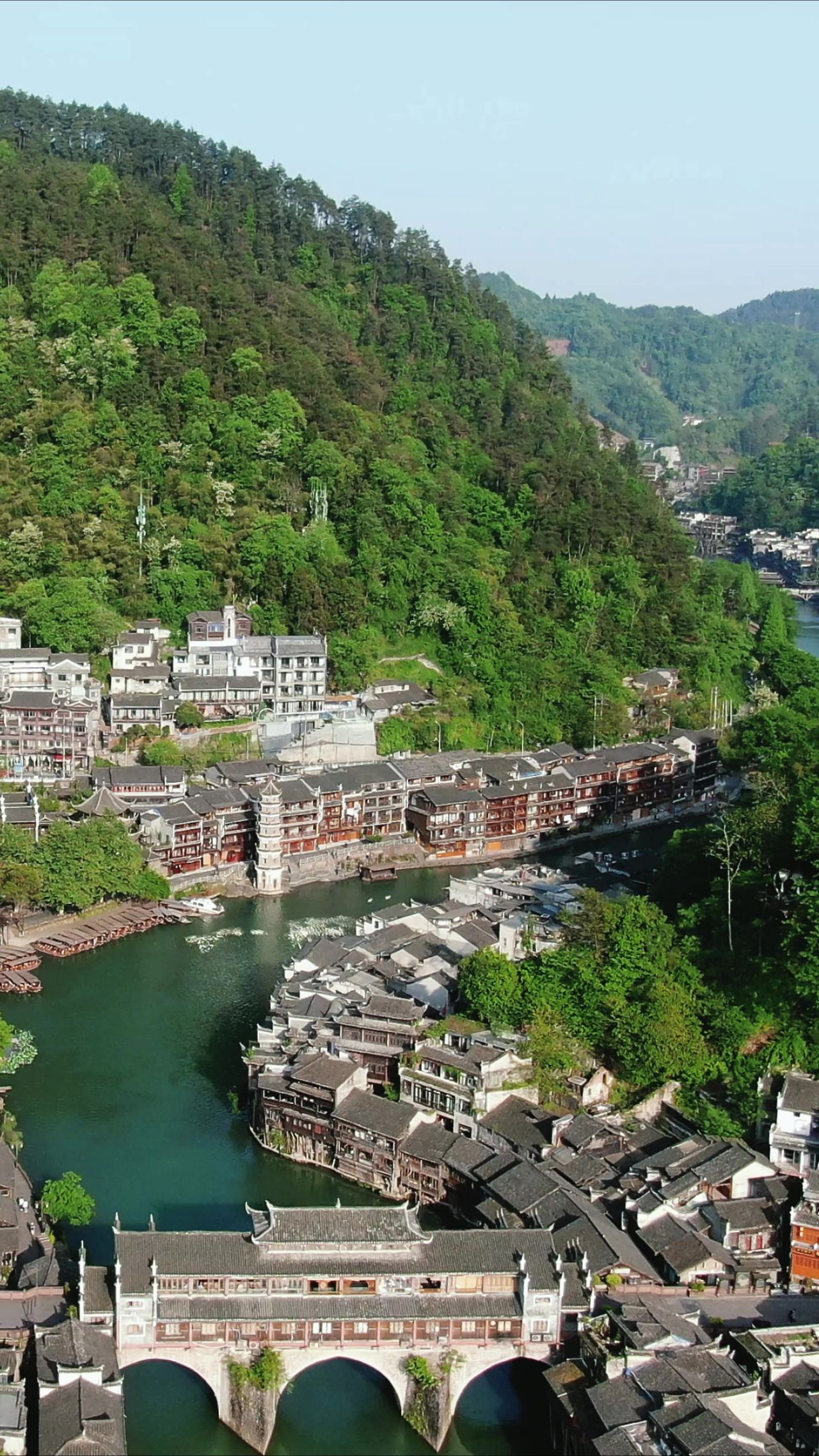 湖南湘西凤凰古城竖屏航拍