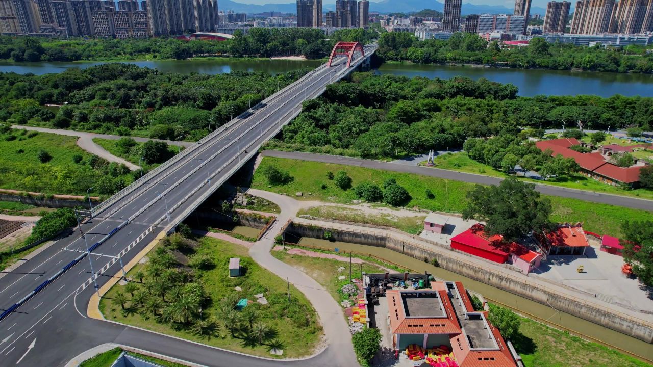 航拍漳州水仙花大桥景观