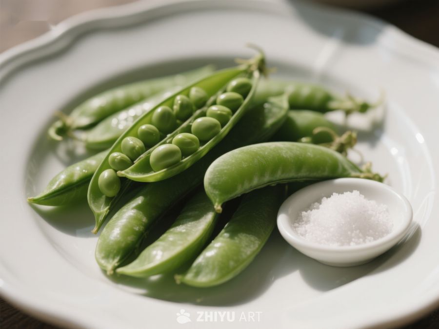 新鲜豌豆荚与盐粒 539