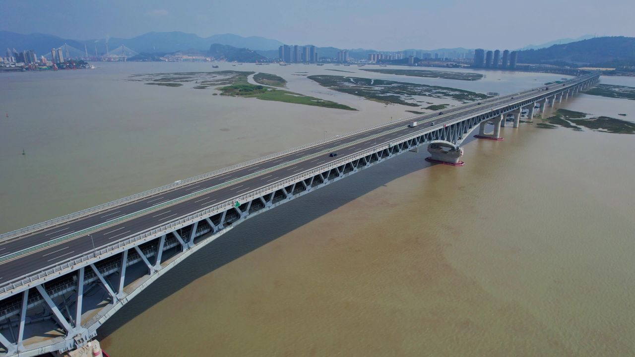 航拍福州道庆洲大桥景观