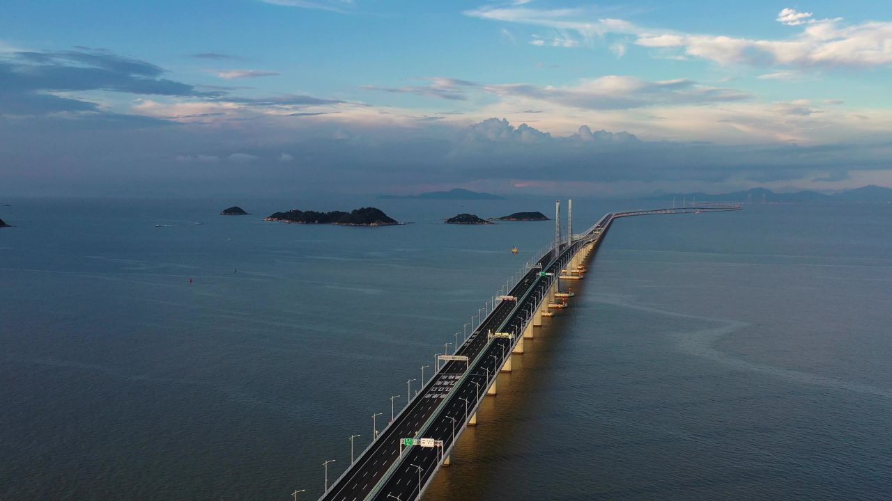 港珠澳大桥-桥头2