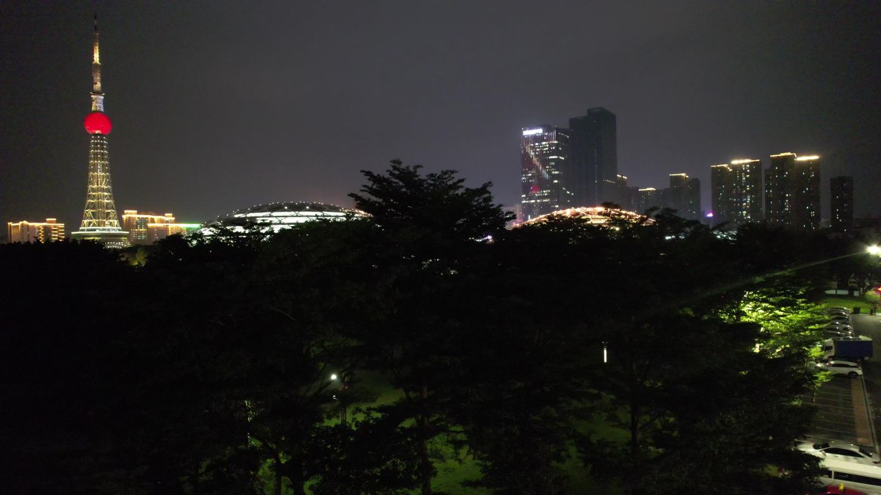 广东佛山岭南明珠体育馆佛山电视塔夜景航拍 