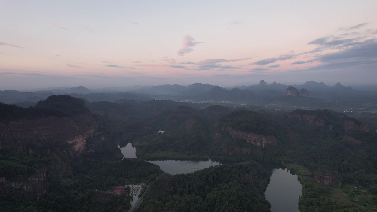 广东韶关丹霞山晚霞日落航拍