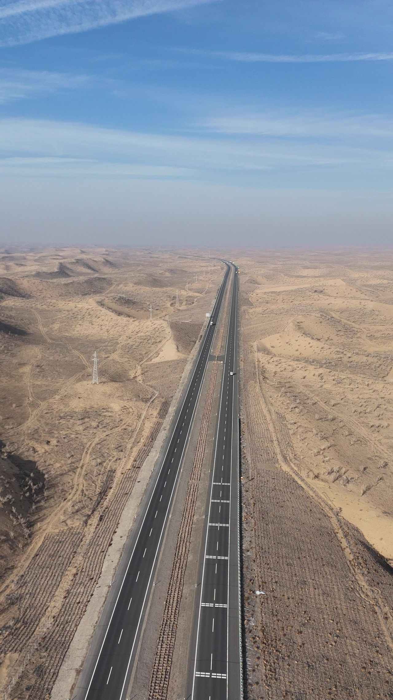 新疆S21沙漠公路 13