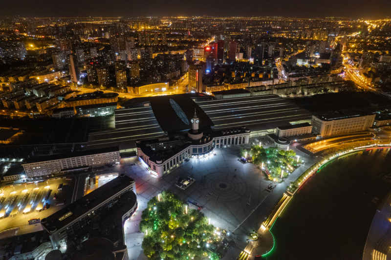 航拍天津站夜景