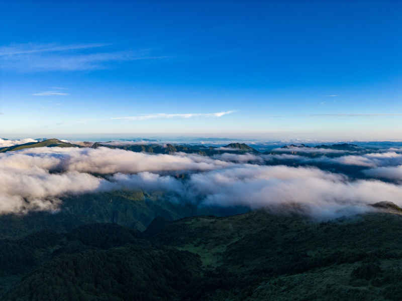 祖国大好河山云海云雾缭绕航拍