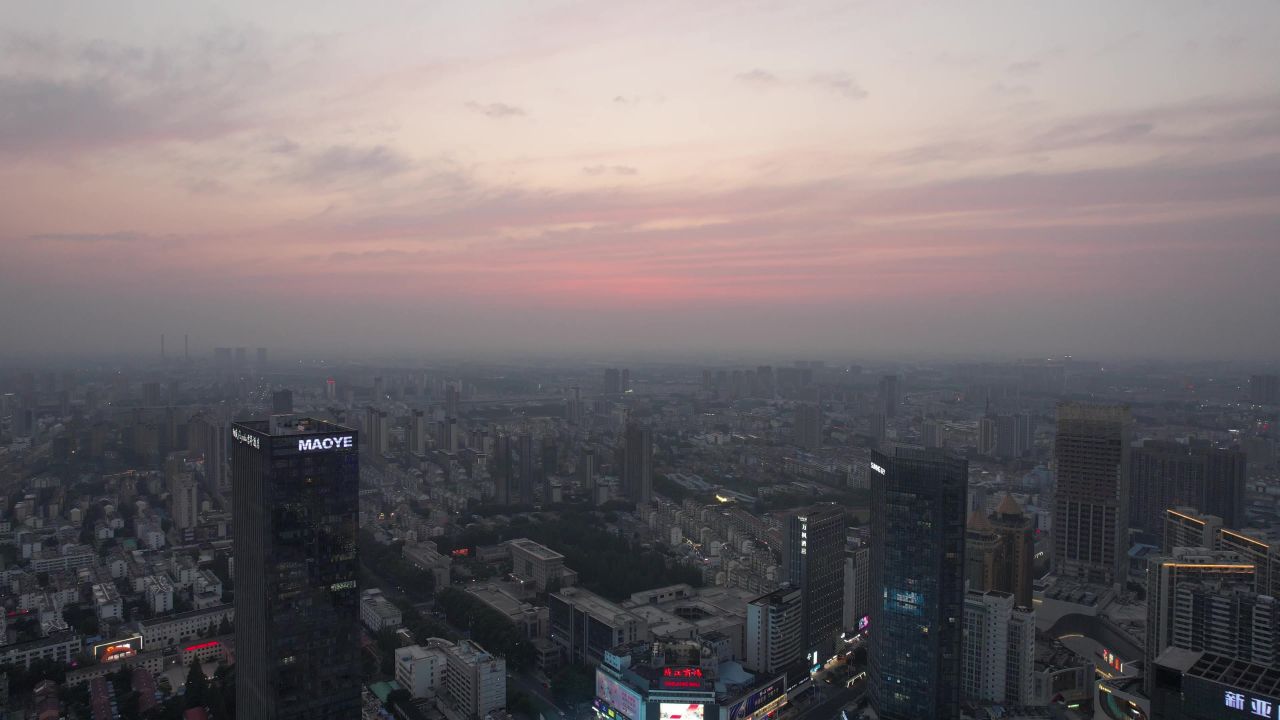 江苏宿迁城市日落晚霞夕阳西下航拍 