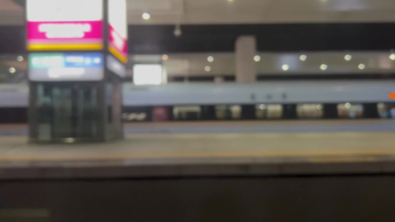 机场匆匆一瞥