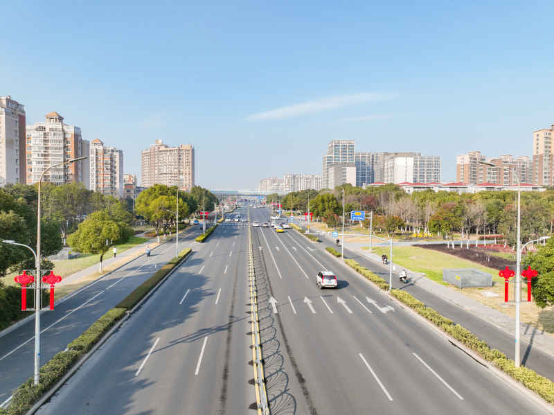 航拍昆山城镇道路风光新春氛围 42