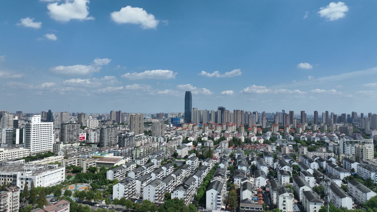 4K航拍昆山城市风光建筑 3