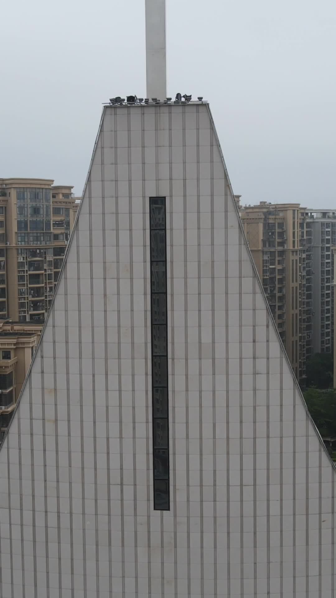 城市的信仰之光