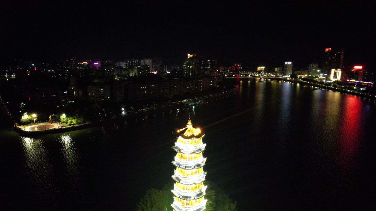 广东韶关通天塔夜景灯光航拍