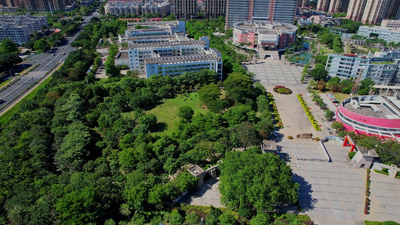 航拍漳州闽南师范学院