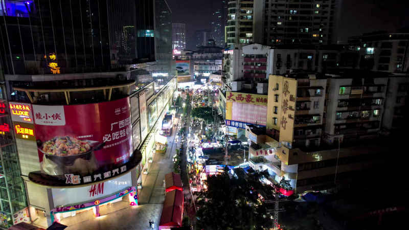 广西南宁城市夜市摊街景人流航拍  