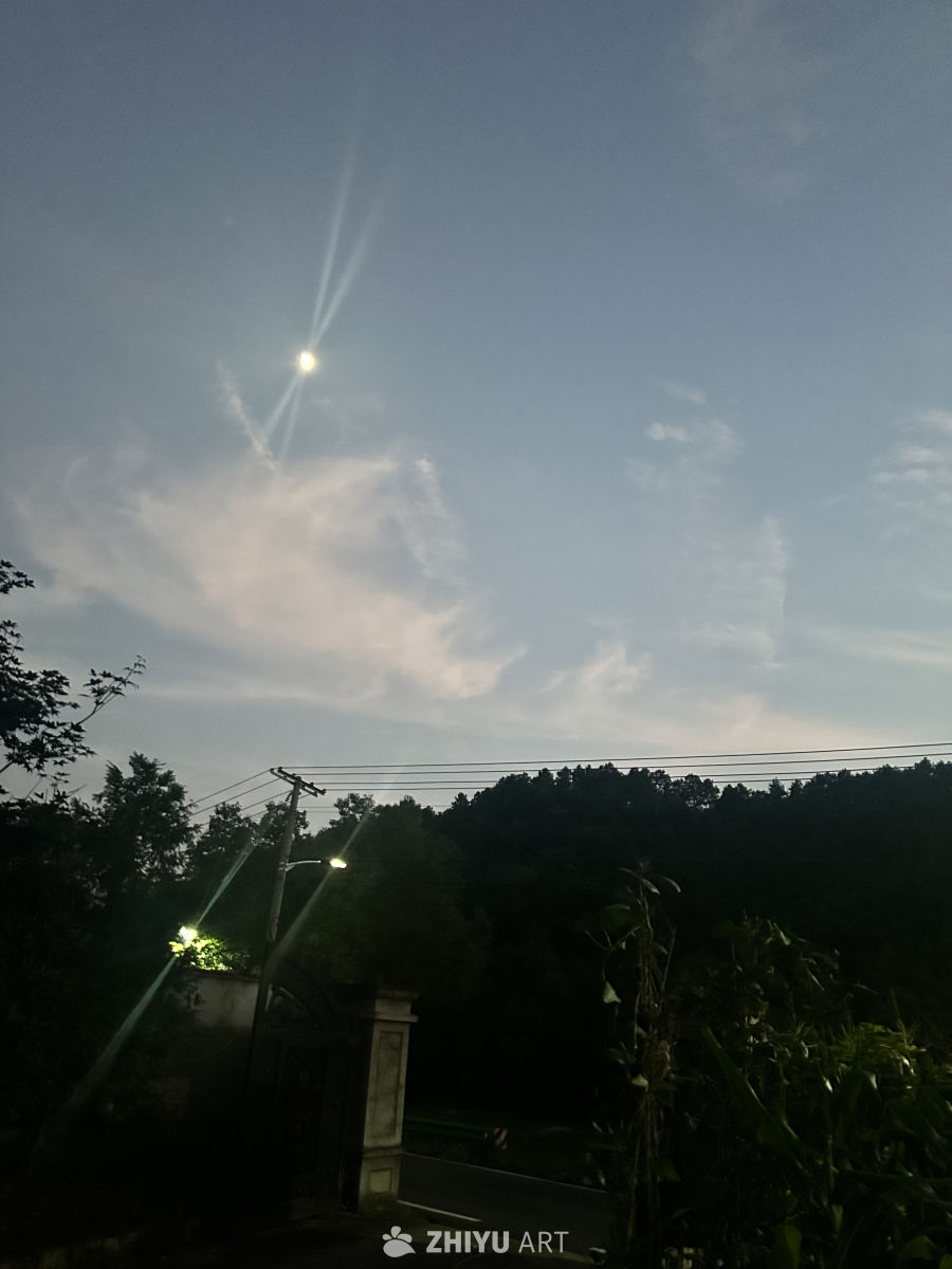 夜间乡村天空
