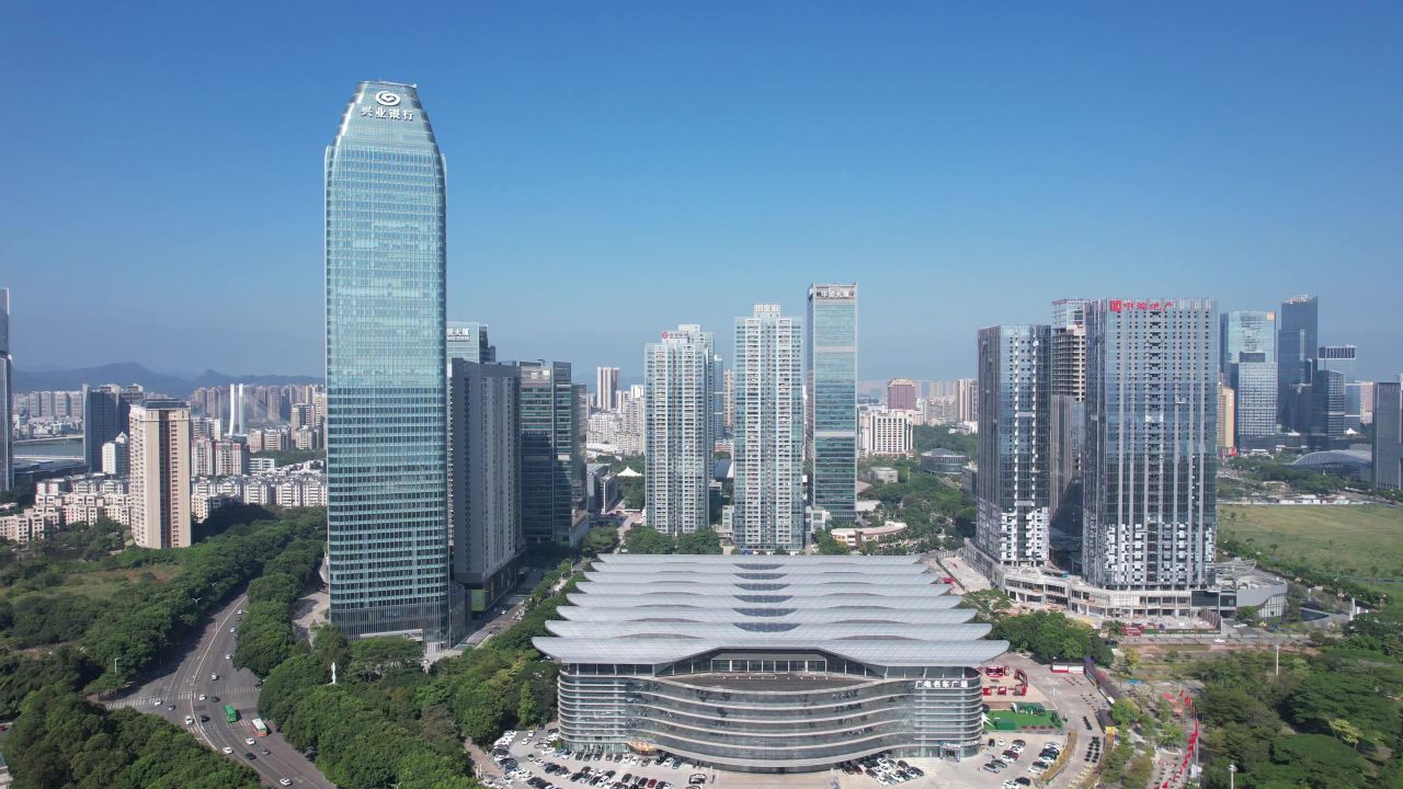  广东惠州城市CBD商务建筑航拍 