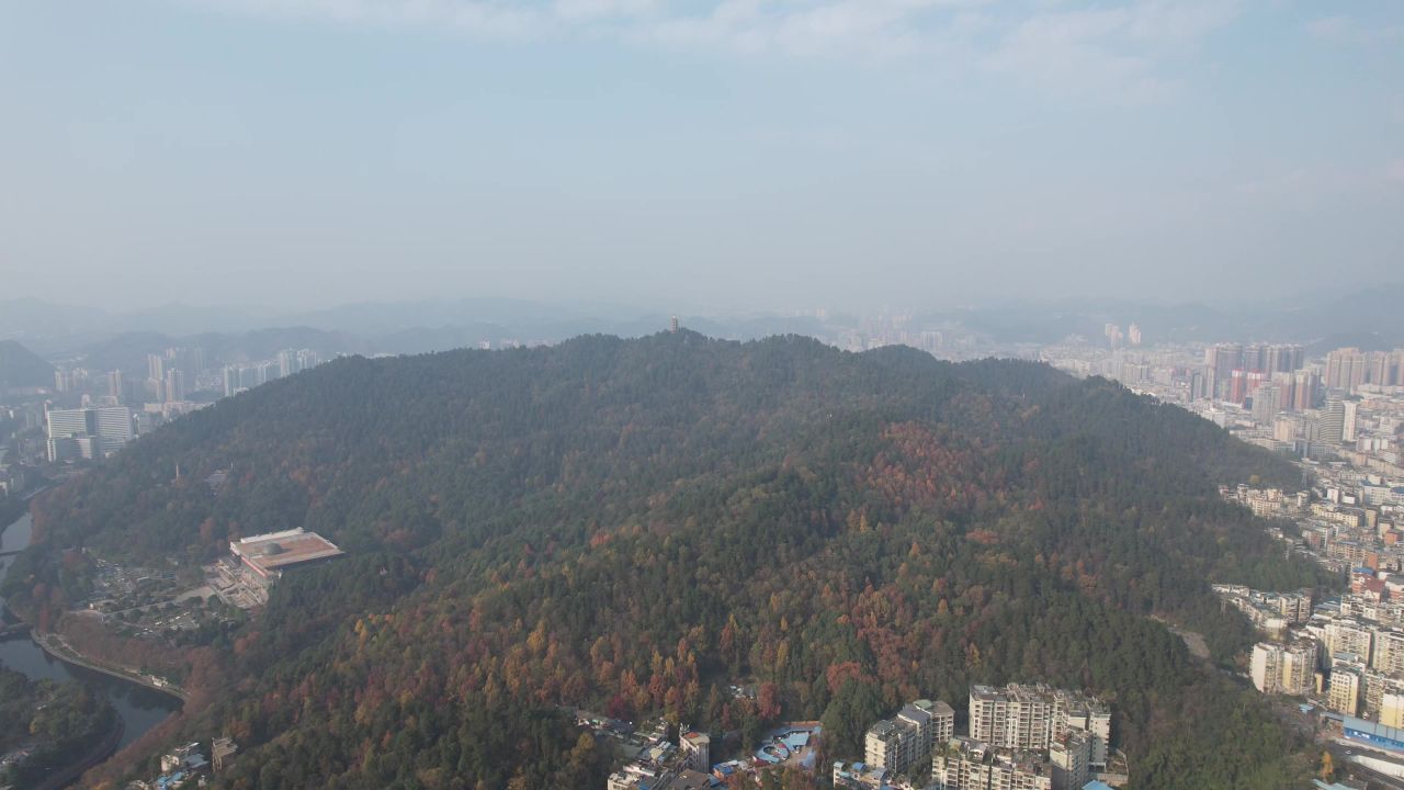 贵州遵义城市风光凤凰山公园航拍 