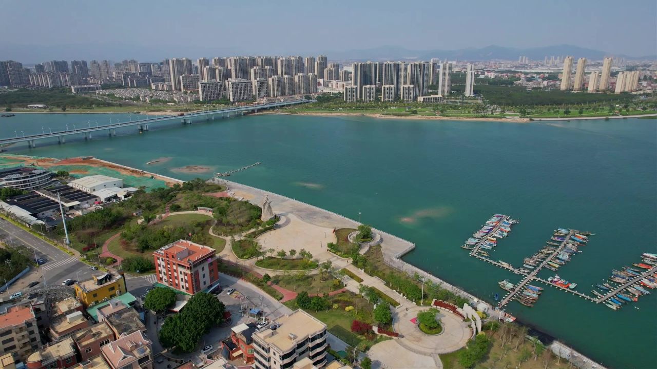 航拍厦门丙洲村景观