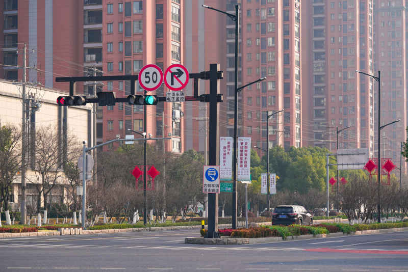 航拍昆山城镇道路风光新春氛围 23