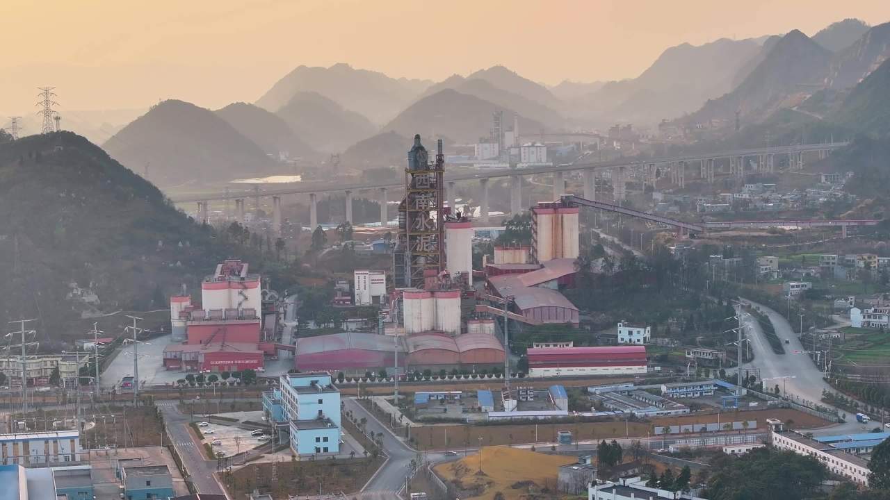 4k航拍西南水泥厂  水泥厂全景航拍