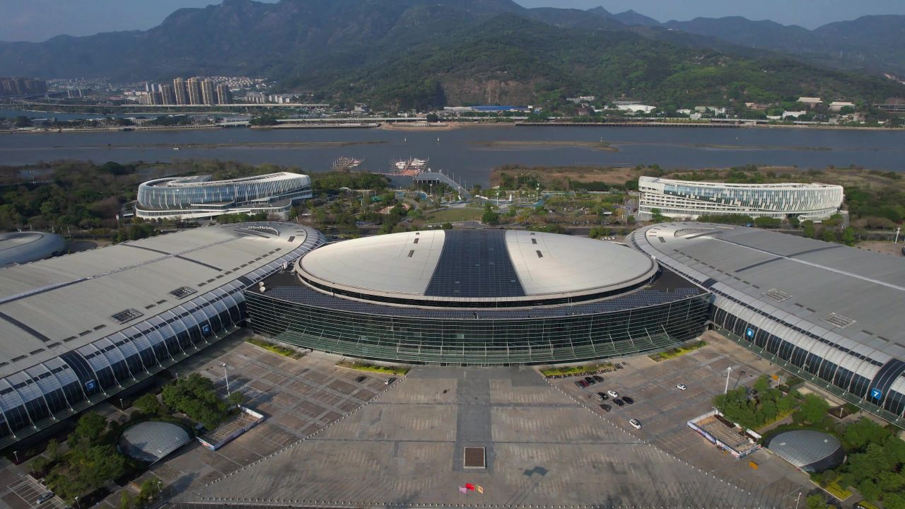 航拍福州海峡会展中心景观 1