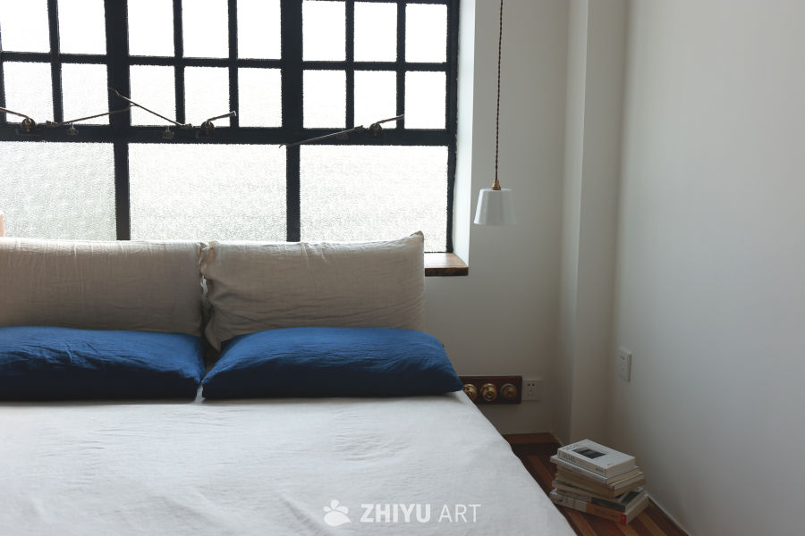简约卧室一角