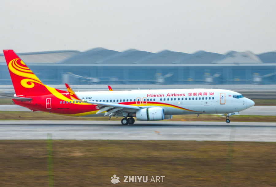 海南航空飞机起飞