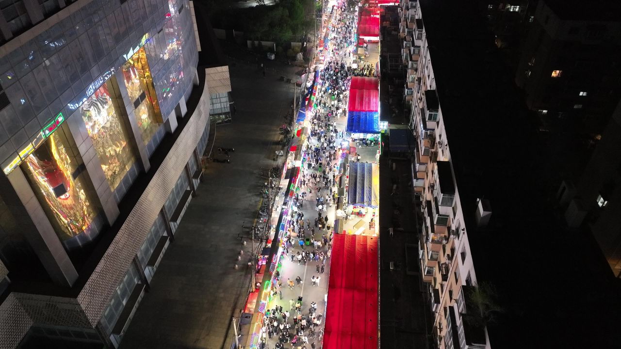 夜市人群 城市夜景宣传 城市地标