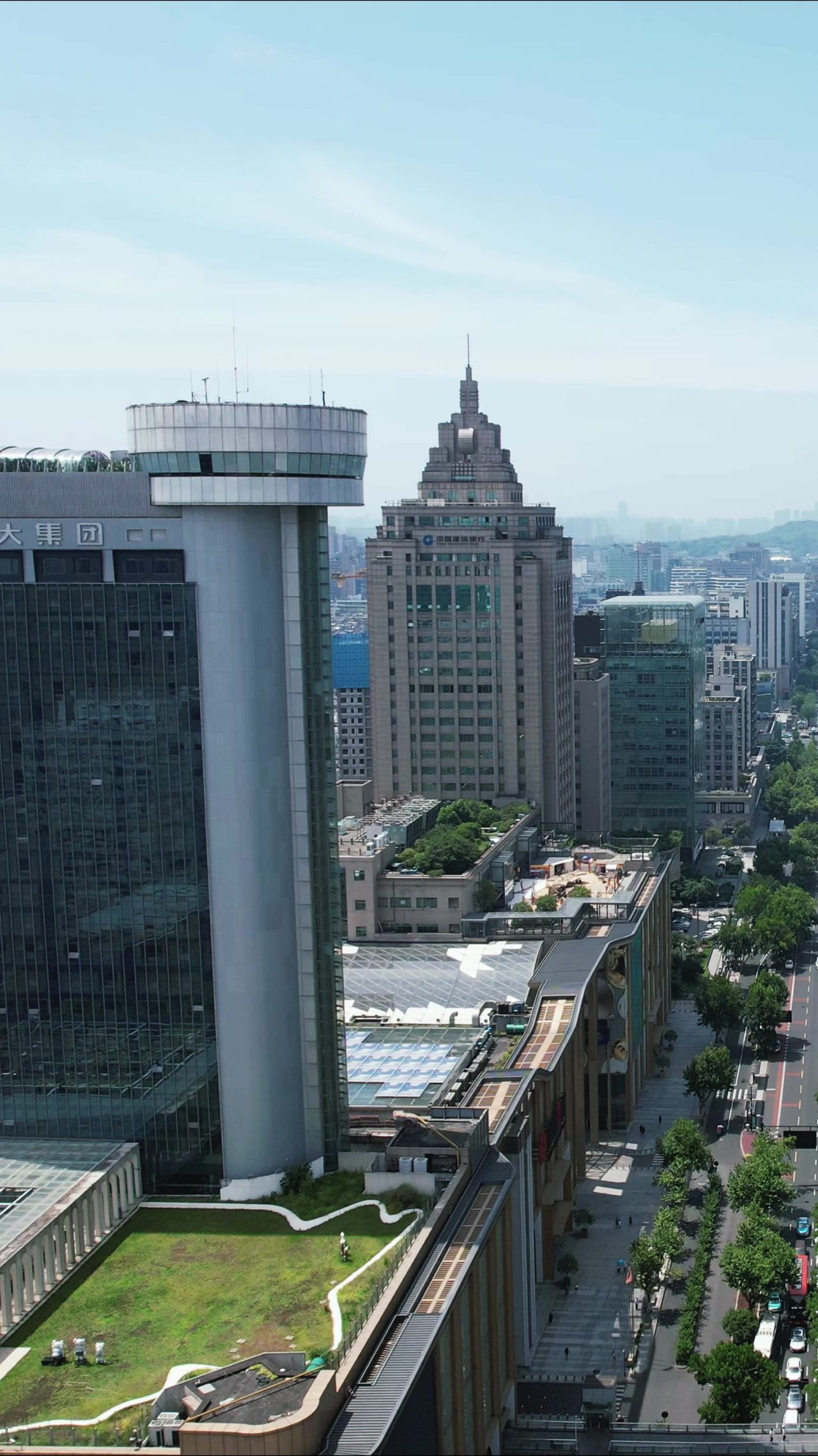 浙江杭州滨江新区城市建设竖屏航拍 