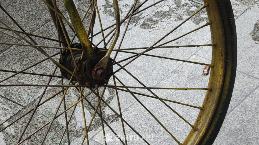 雨后的车轱辘