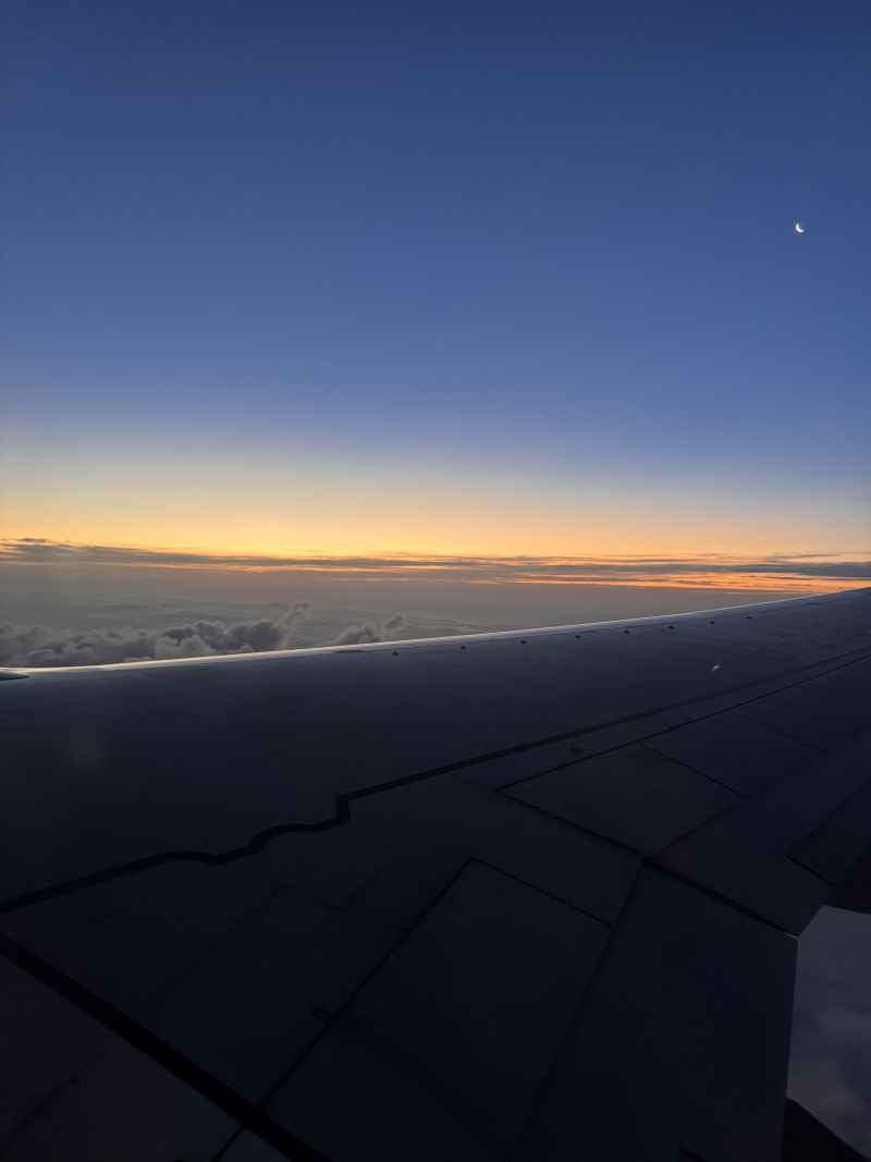 云层之上 乌鲁木齐航空