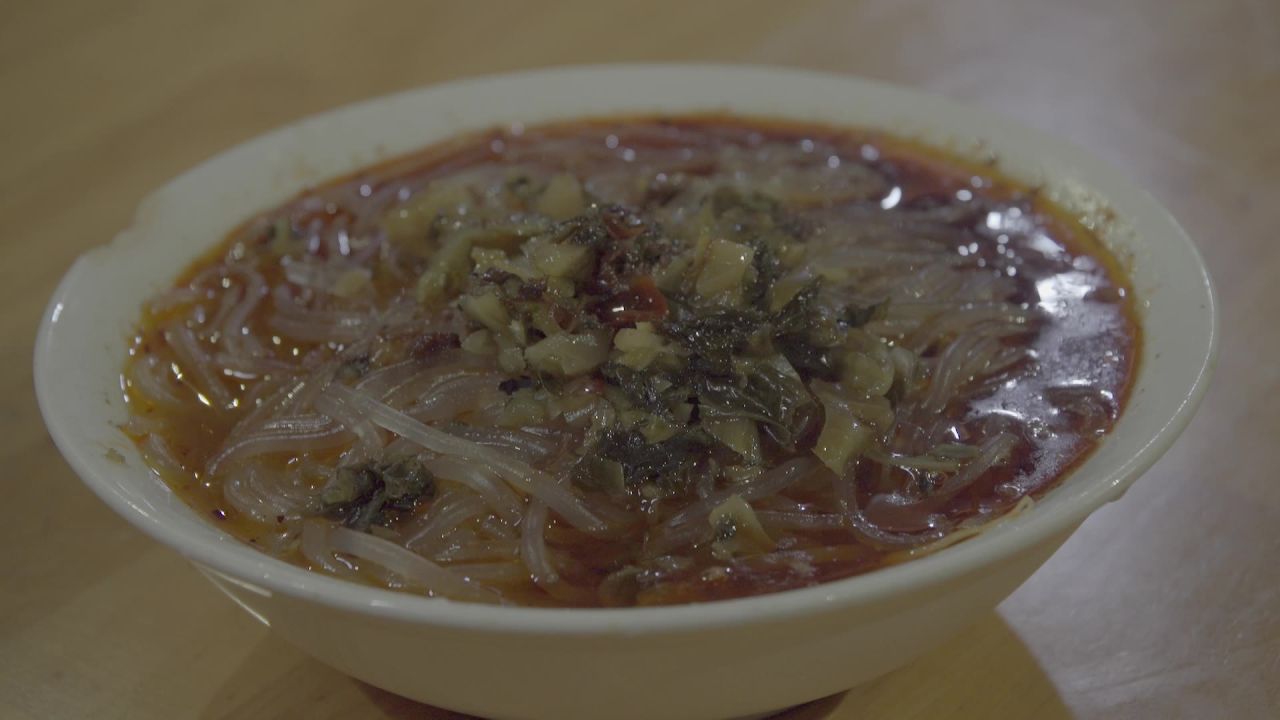 酸菜肉丝粉