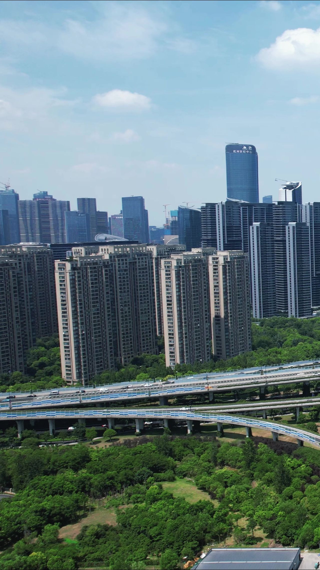 杭州滨江新区城市建设交通竖屏航拍  