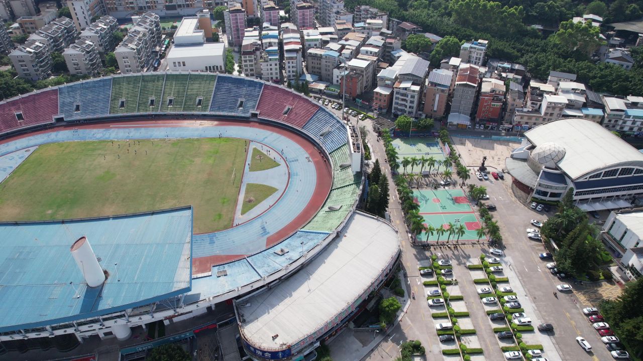 福建龙岩体育中心体育馆航拍