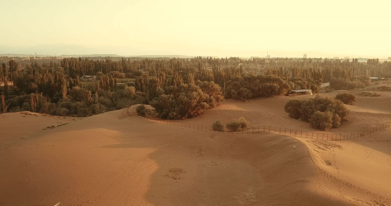 塔克拉玛干沙漠